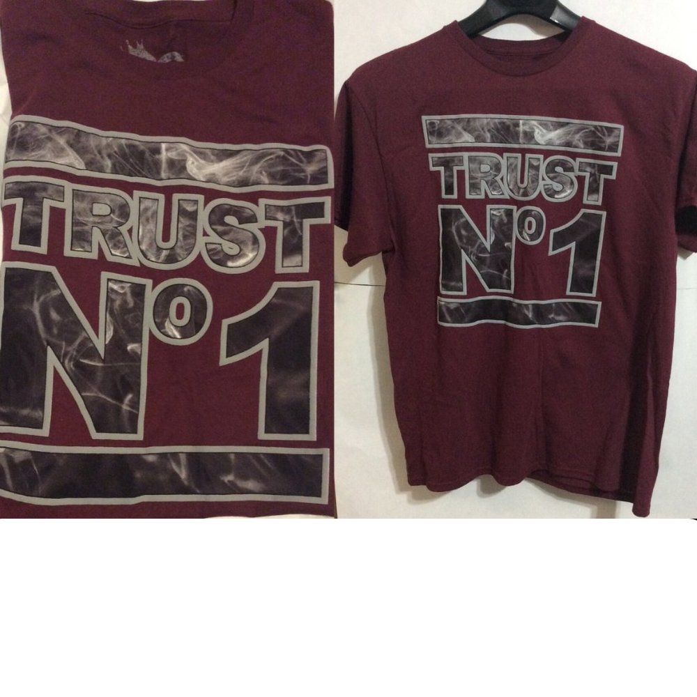 Trust No. 1 Tee Shirt Men Size Large